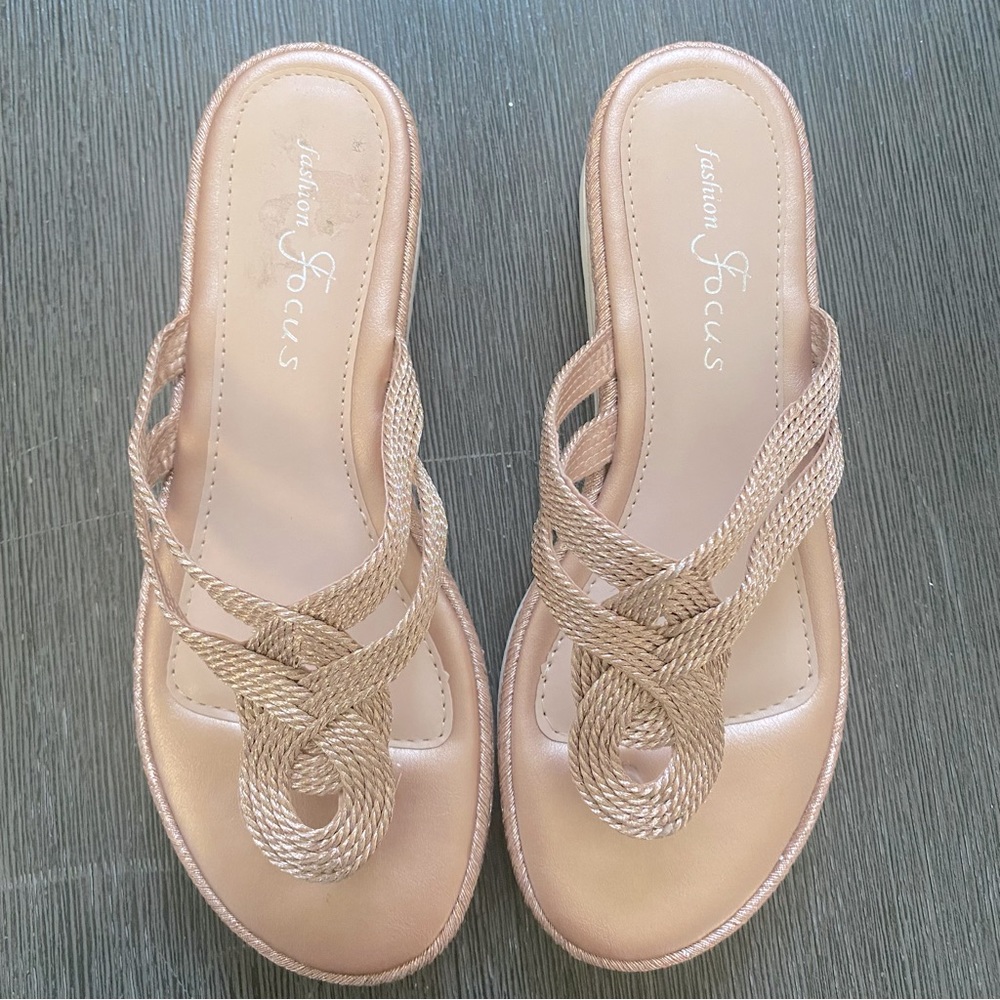 Fashion Focus rose gold sandals size 6